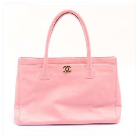 bag chanel new excecutive|Chanel pink ref purses.